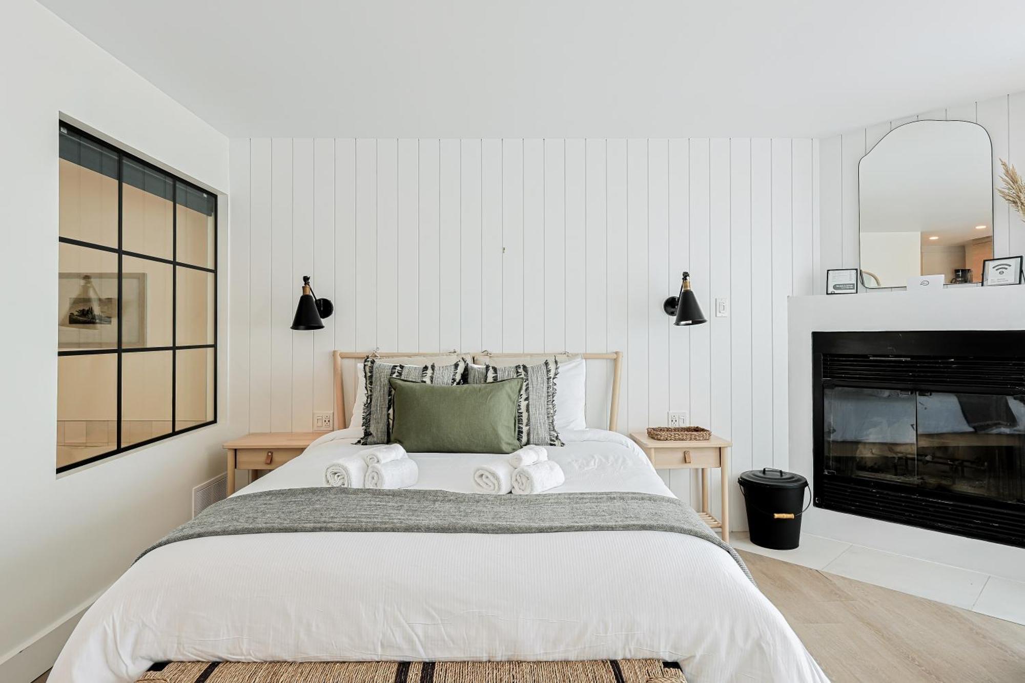 Les Lofts Du Lac Des Sables By Kasania Sainte-Agathe-des-Monts Luaran gambar