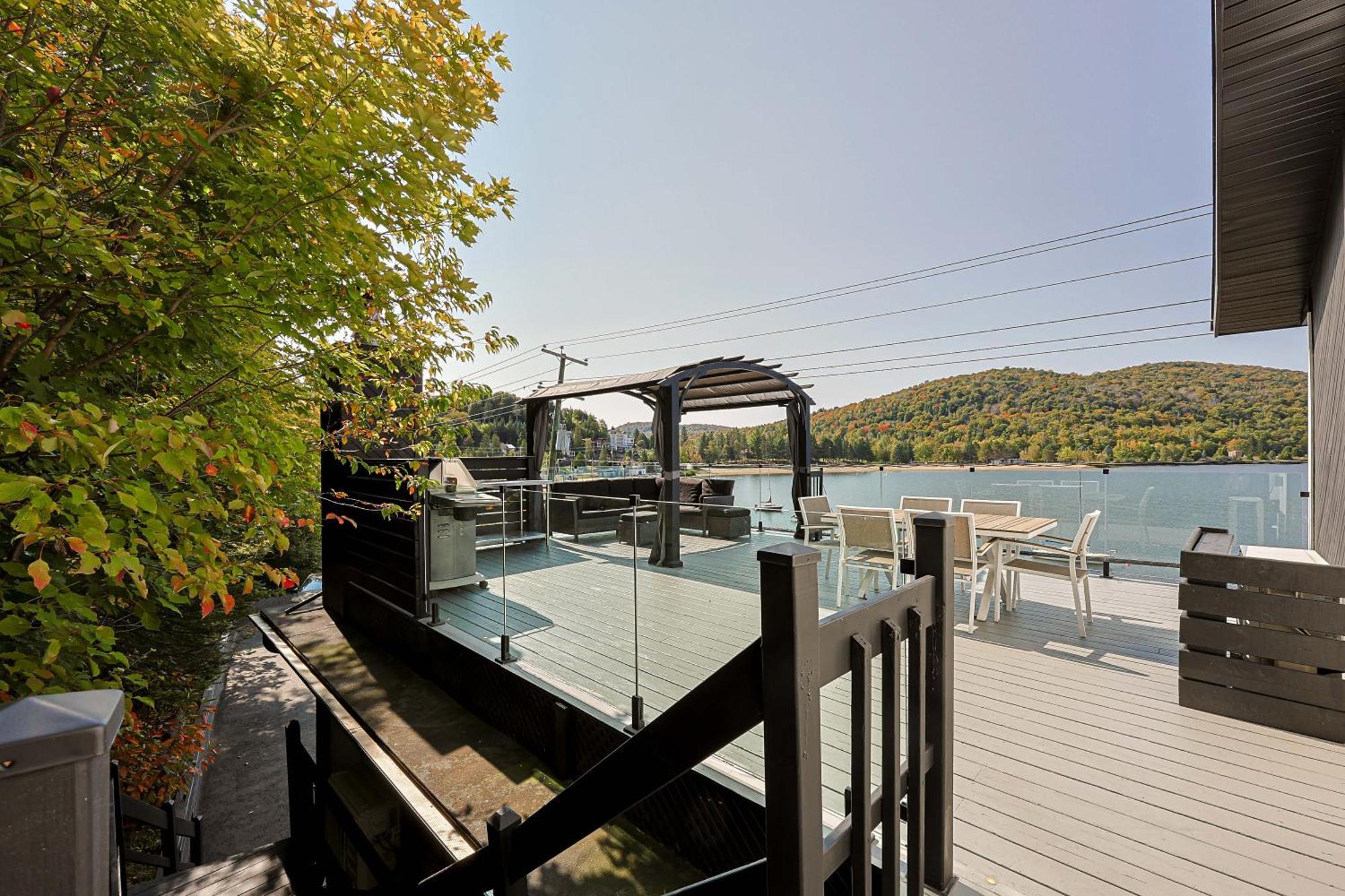 Les Lofts Du Lac Des Sables By Kasania Sainte-Agathe-des-Monts Luaran gambar