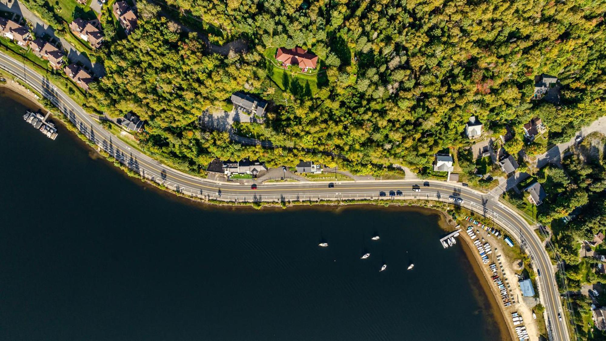 Les Lofts Du Lac Des Sables By Kasania Sainte-Agathe-des-Monts Luaran gambar